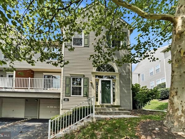 483 STONEGLEN STREET , COLLEGEVILLE, PA 19426