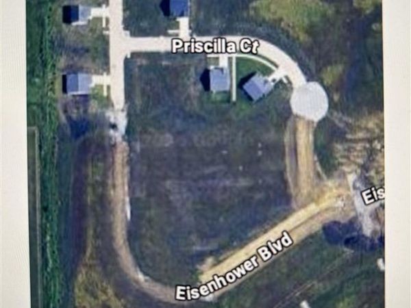 1260 Priscilla Ct, North Liberty, IA 52317