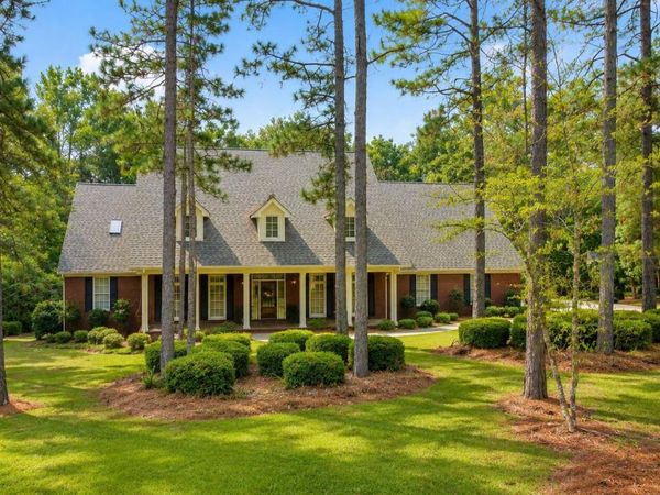 4 Clearwater Point, Petal, MS 39465