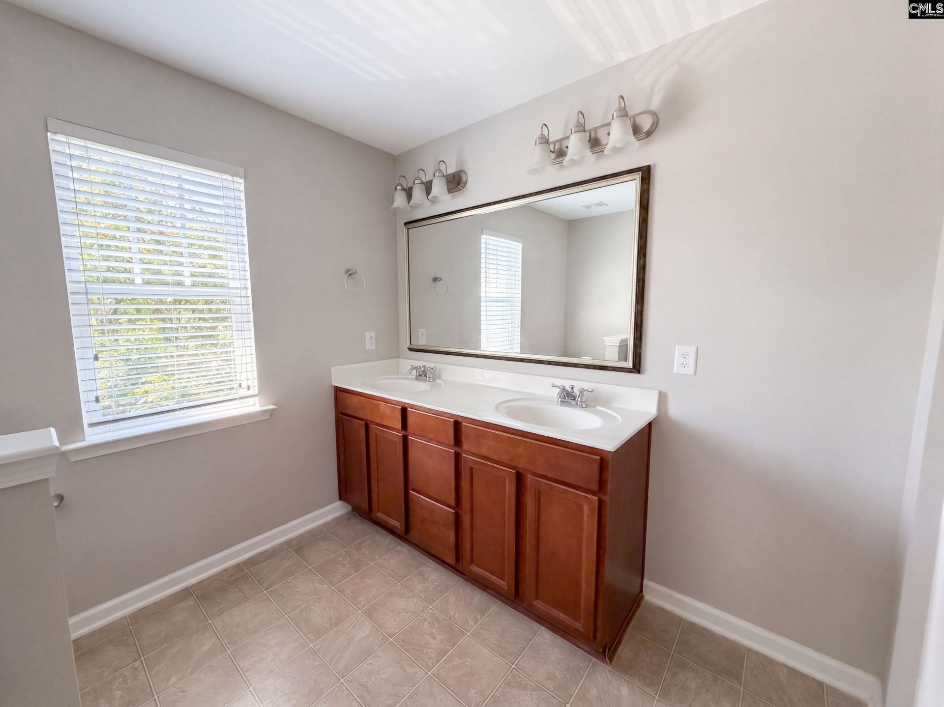 815 Parnell Court  Photo 13