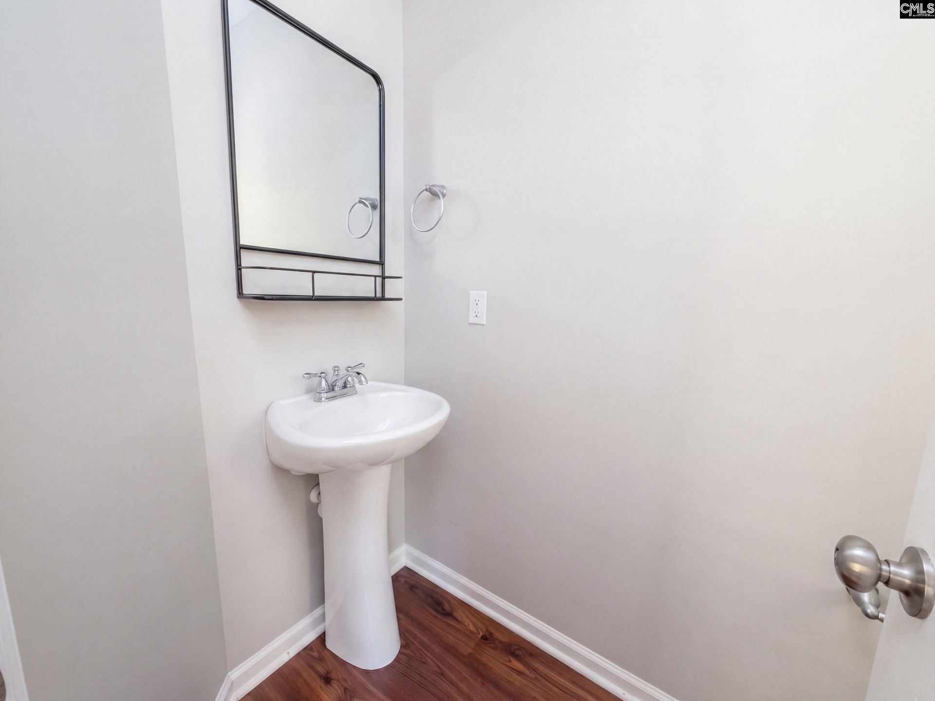 815 Parnell Court  Photo 17