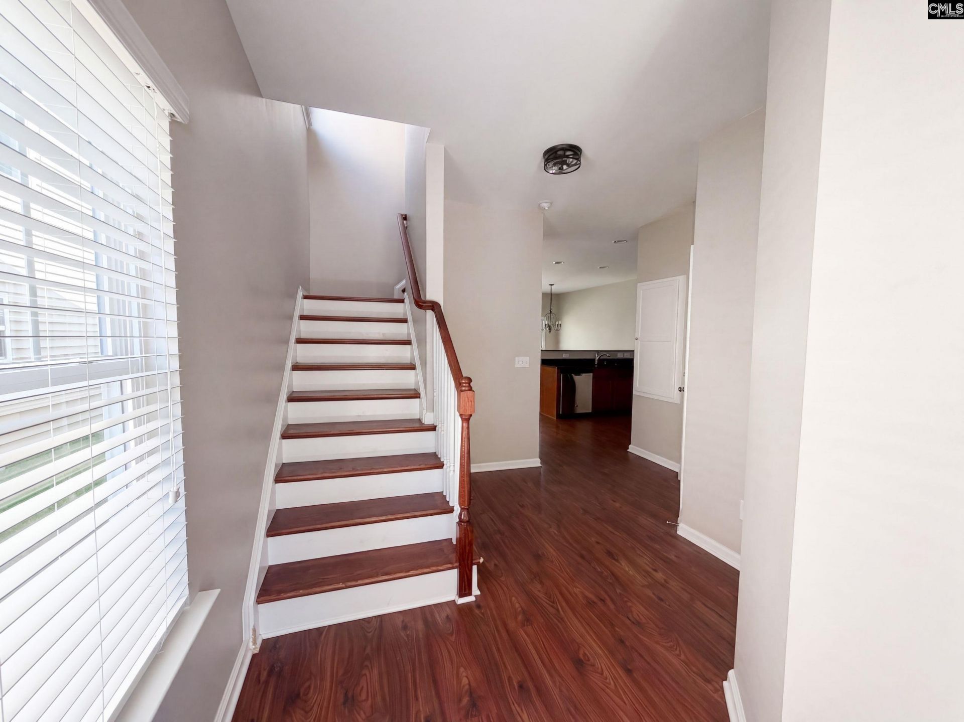 815 Parnell Court  Photo 6