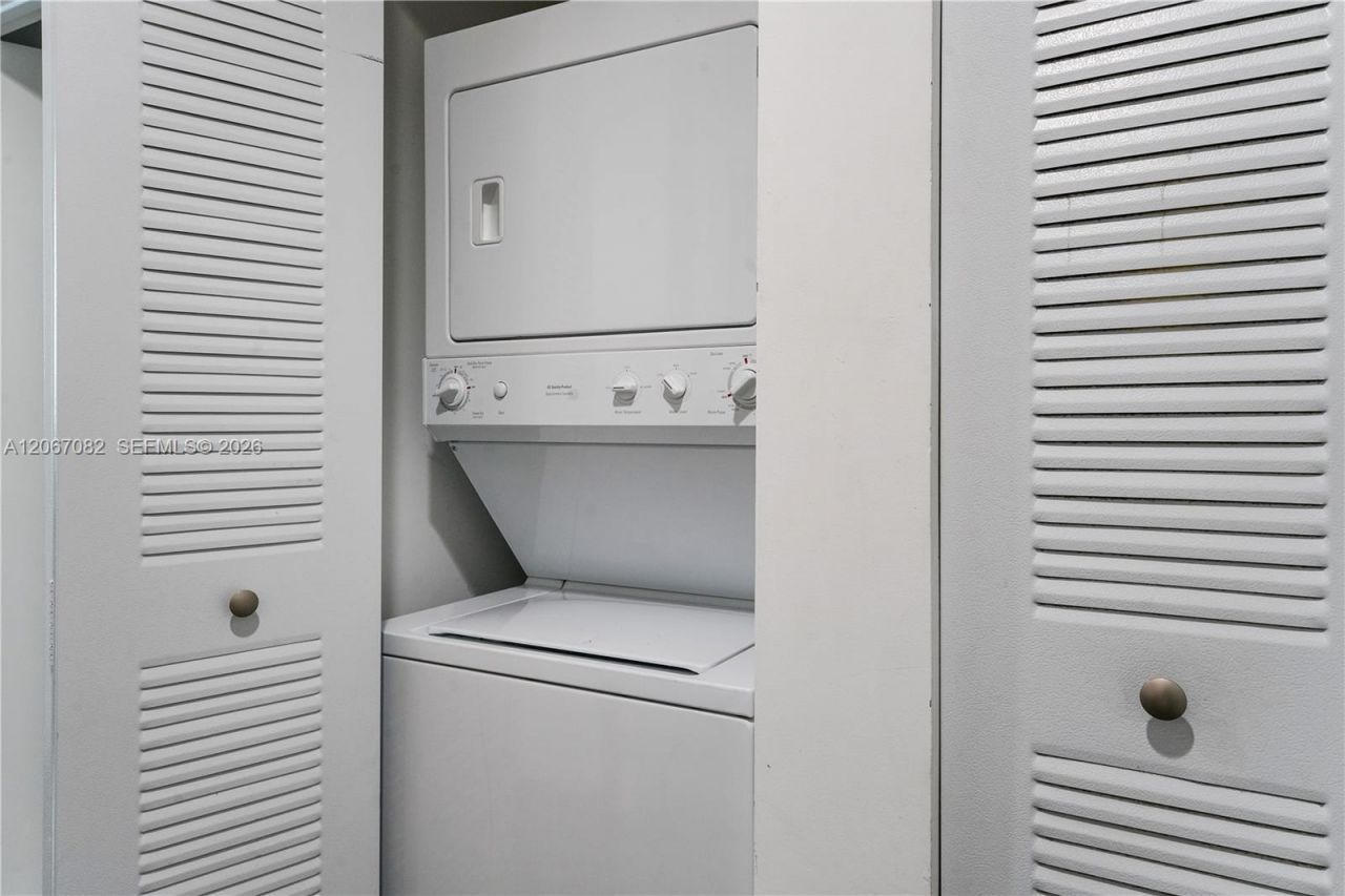 133 NE 2nd Ave, Unit 1102, Miami, FL 33132 Photo