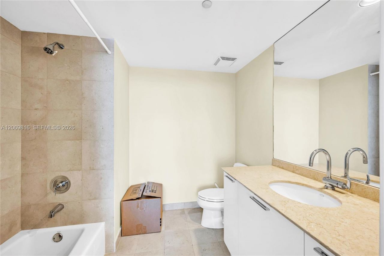 18911 Collins Ave , Unit 2906, Sunny Isles Beach, FL 33160 Photo