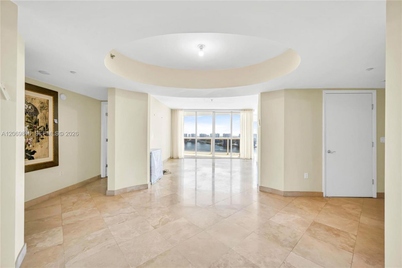 18911 Collins Ave , Unit 2906, Sunny Isles Beach, FL 33160 Photo