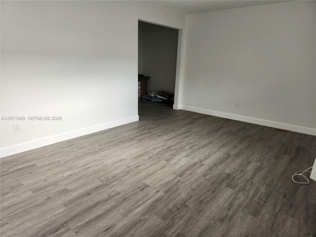 1239 Marseille Dr , Unit 4, Miami Beach, FL 33141 Photo