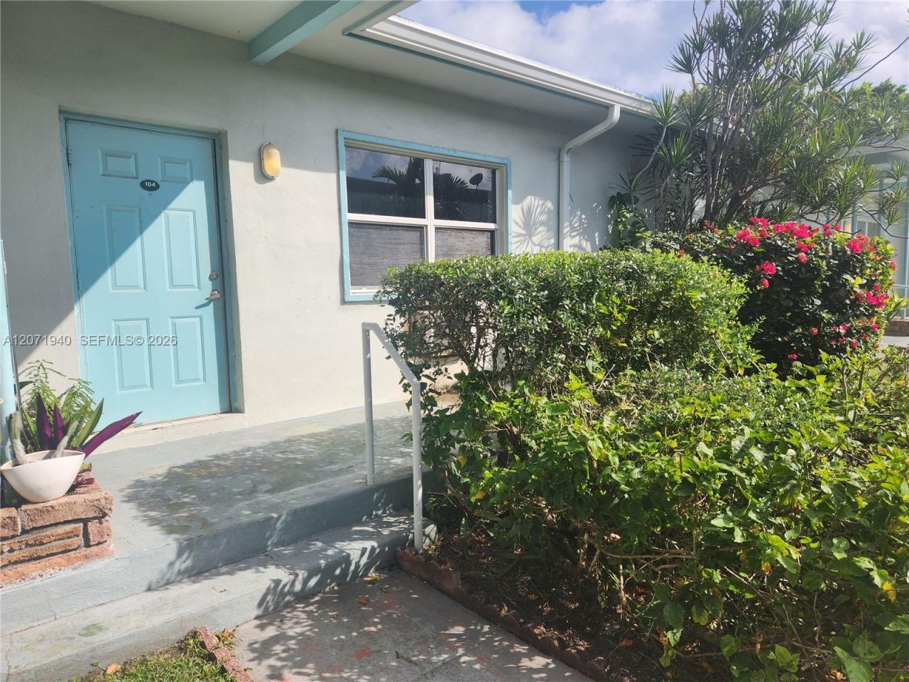 1239 Marseille Dr , Unit 4, Miami Beach, FL 33141 Photo