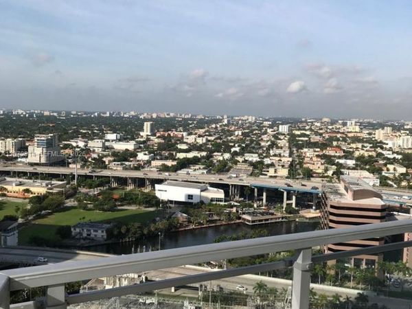 90 SW 3rd St , Unit 2911, Miami, FL 33130