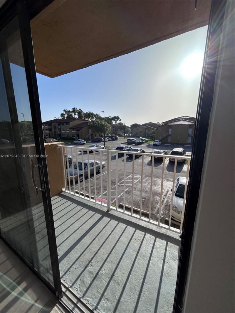 15630 SW 80th St, Unit I-203, Miami, FL 33193 Photo