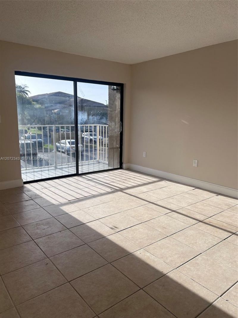 15630 SW 80th St, Unit I-203, Miami, FL 33193 Photo