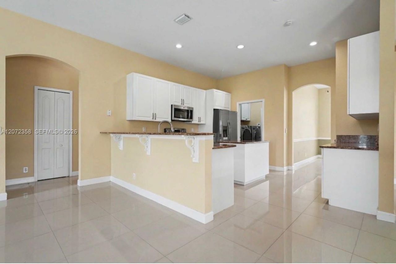 232 SW Carter Ave, Port Saint Lucie, FL 34983 Photo