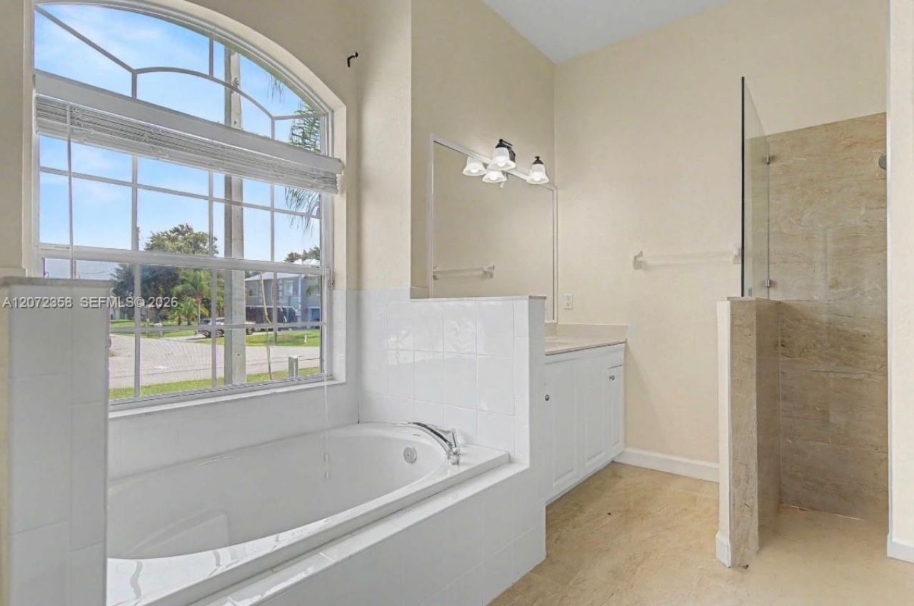 232 SW Carter Ave, Port Saint Lucie, FL 34983 Photo
