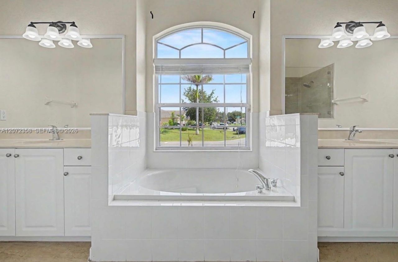 232 SW Carter Ave, Port Saint Lucie, FL 34983 Photo