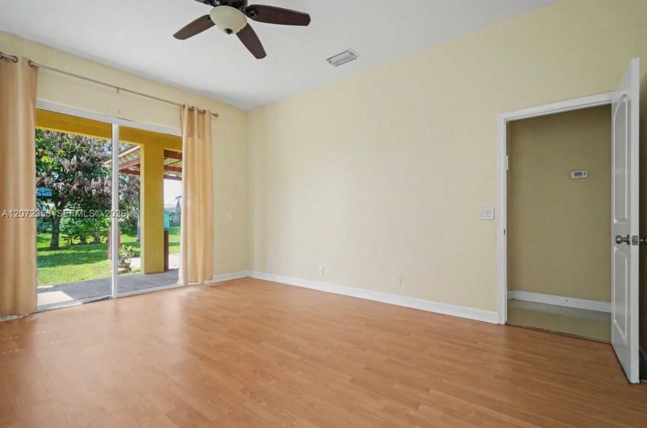 232 SW Carter Ave, Port Saint Lucie, FL 34983 Photo