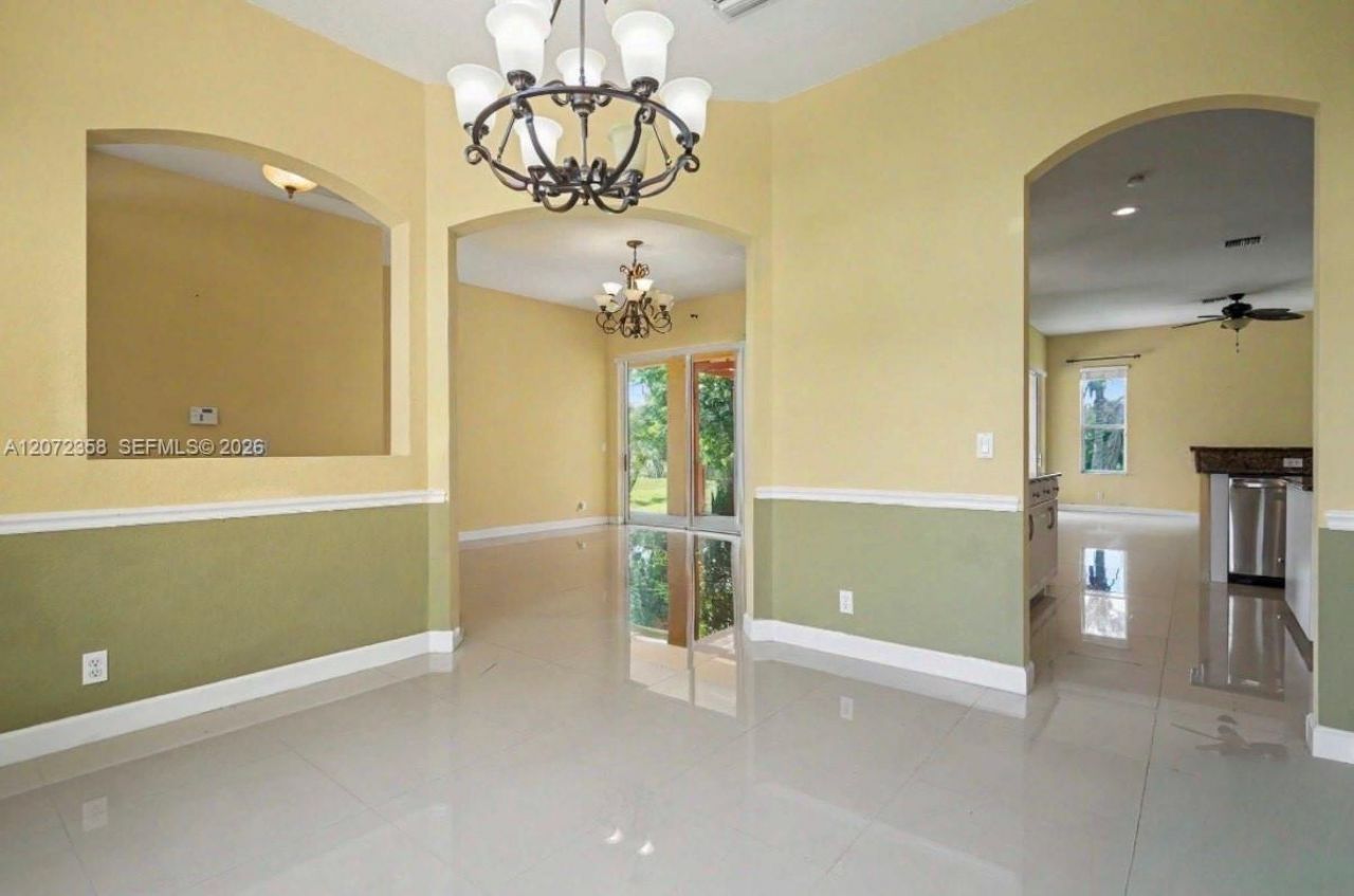 232 SW Carter Ave, Port Saint Lucie, FL 34983 Photo