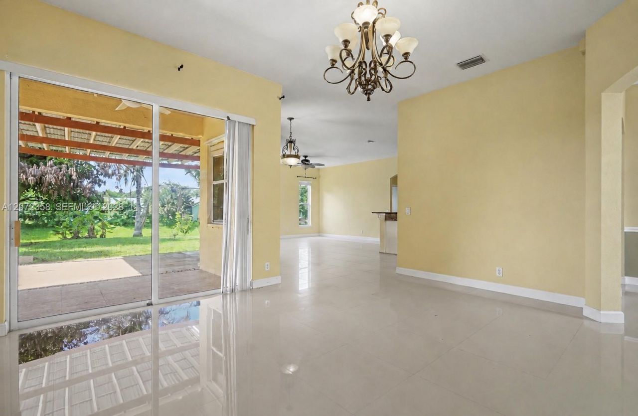 232 SW Carter Ave, Port Saint Lucie, FL 34983 Photo