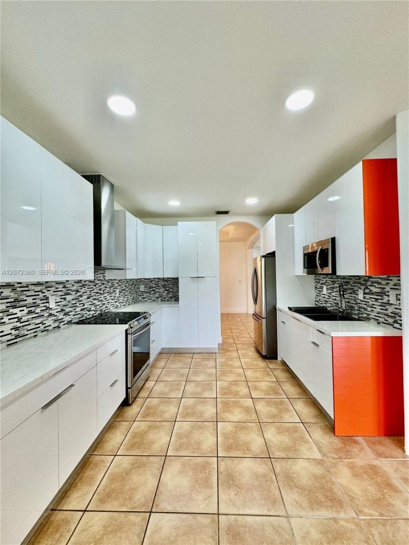 14974 SW 18th Ter , Miami, FL 33185 Photo