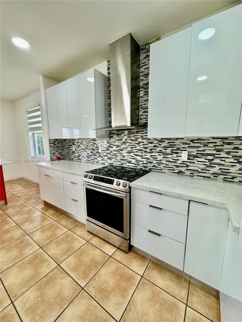 14974 SW 18th Ter , Miami, FL 33185 Photo