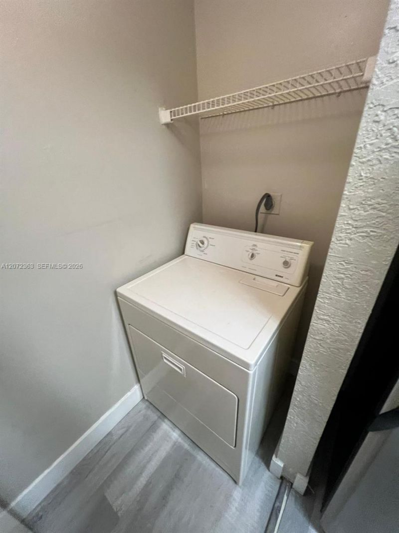 18725 NW 62nd Ave, Unit 111, Hialeah, FL 33015 Photo
