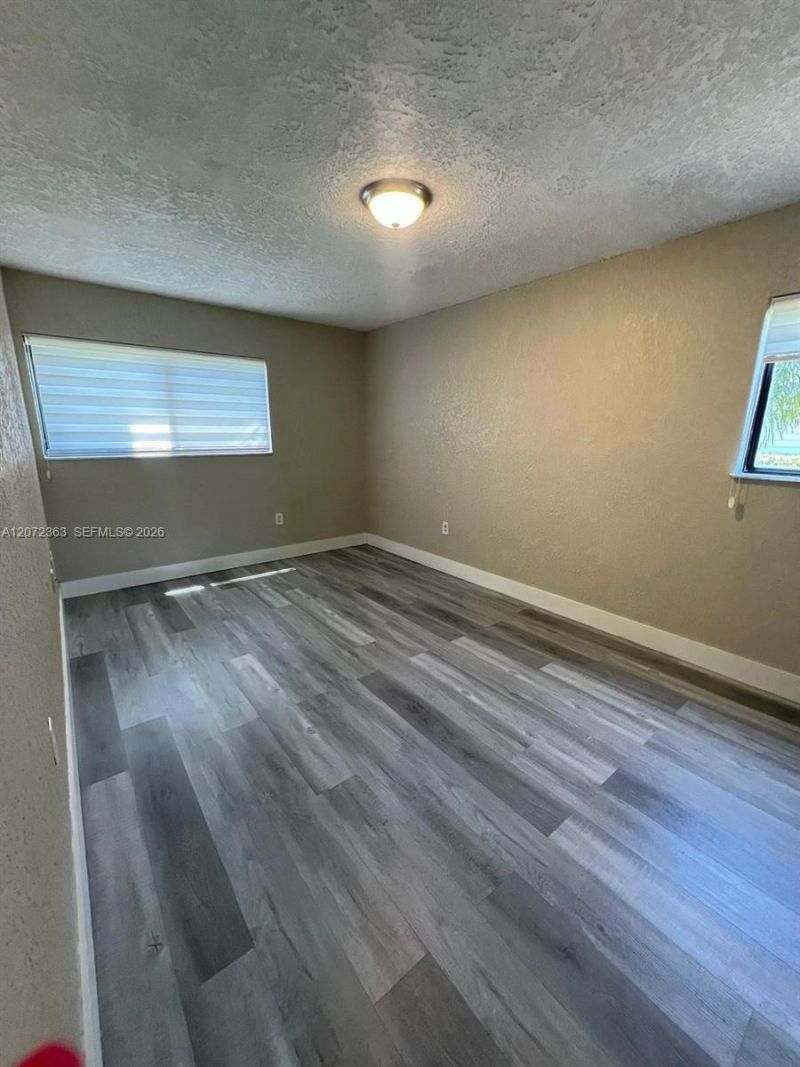 18725 NW 62nd Ave, Unit 111, Hialeah, FL 33015 Photo