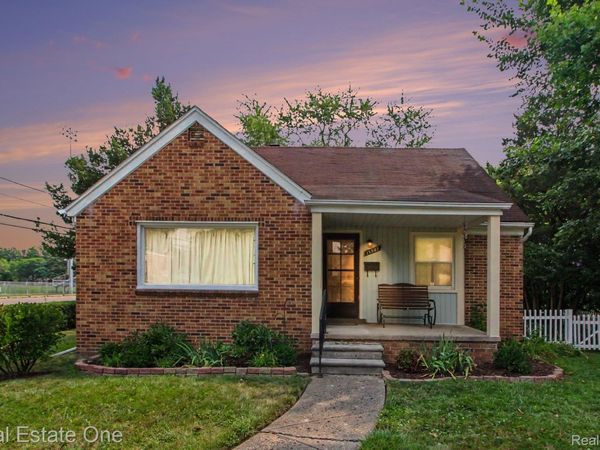 15982 Macarthur Street E, Redford Township, Mi 48239