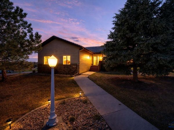 3459 WILLOWBEND RD, Rapid City, SD 57703