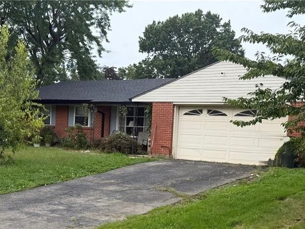 2611 Flowerstone Drive, Dayton, OH 45449