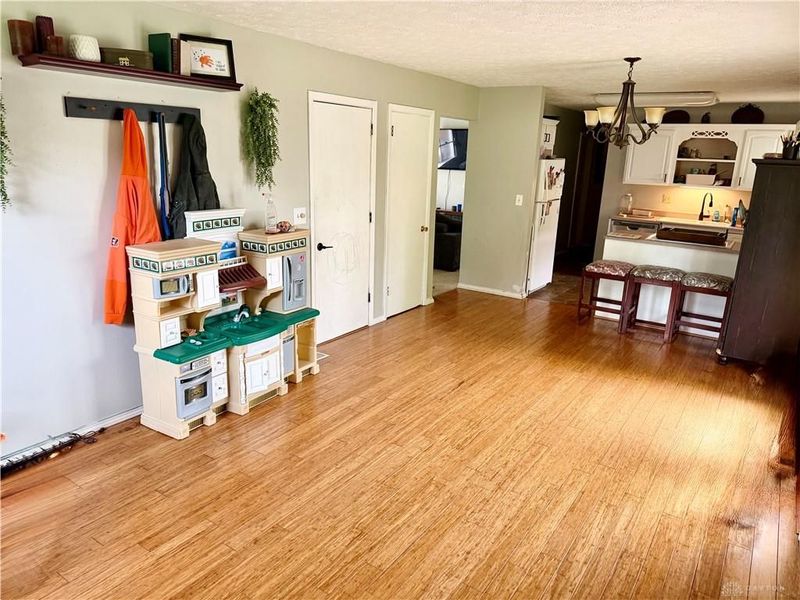 2611 Flowerstone Drive, Dayton, OH 45449 Photo 8
