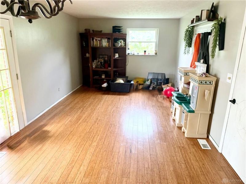 2611 Flowerstone Drive, Dayton, OH 45449 Photo 9