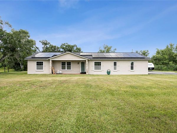 10710 BILL TUCKER ROAD , WIMAUMA, FL 33598
