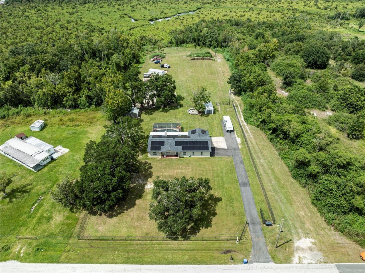 10710 Bill Tucker Road, Wimauma, FL 33598 Photo