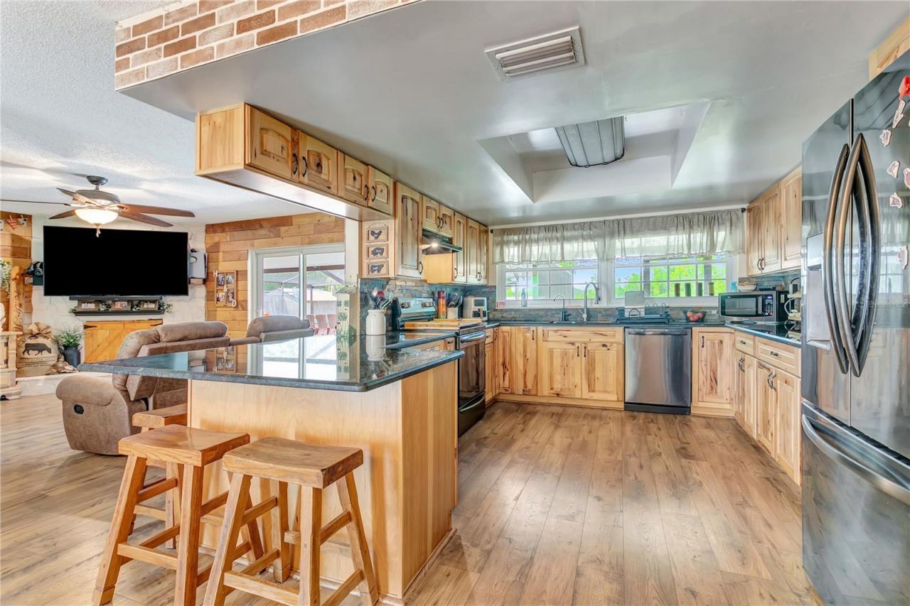 10710 Bill Tucker Road, Wimauma, FL 33598 Photo