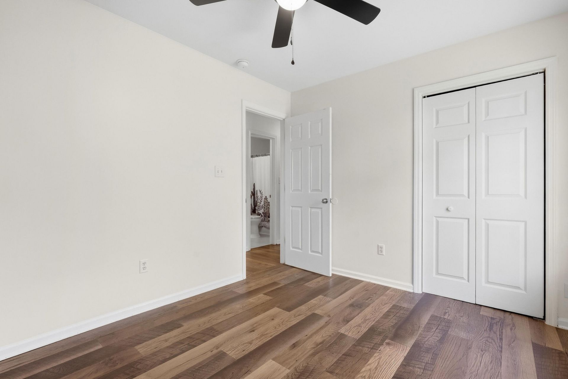 996 Nabors Drive Photo 20