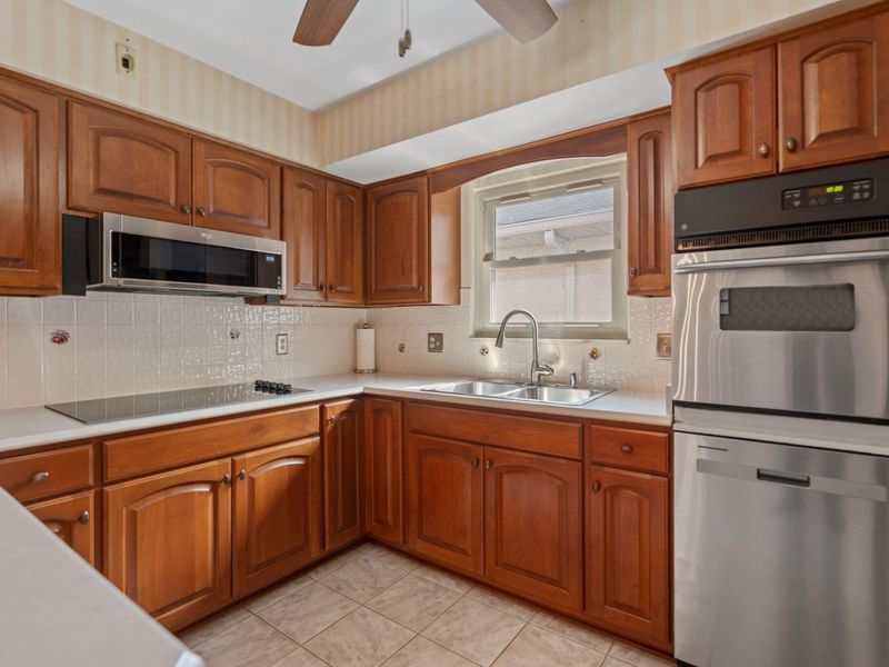 4032 Anthony Court N, Columbus, OH 43213 Photo 15