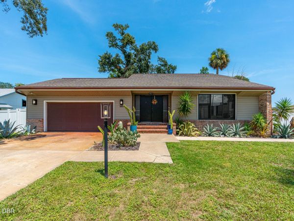 1419 N Beach Street, Ormond Beach, FL 32174