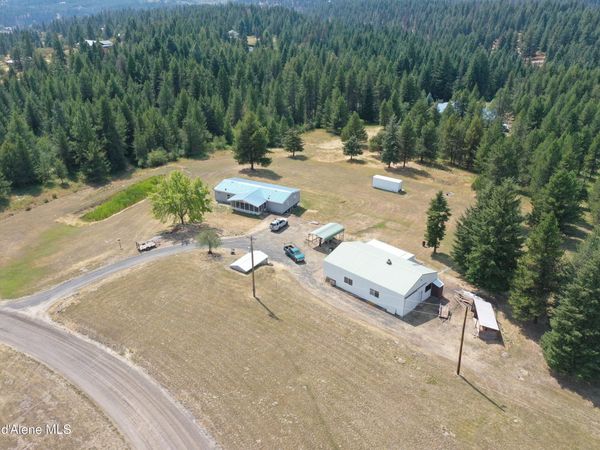 1364 Pokey Creek RD , Santa, ID 83866