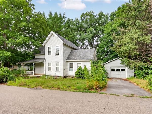 68 Harvard Ave, Athol, MA 01331