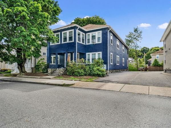 32 Eddy St., Unit 1, Waltham, MA 02451