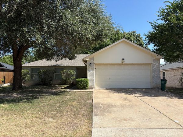 2405 Wisteria WAY, Round Rock, TX 78664
