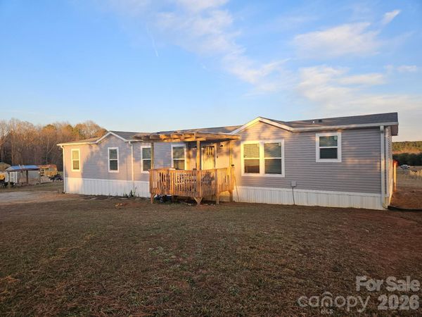 859 Henry Jenkins Road , Mooresboro, NC 28114