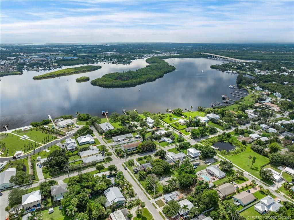 2849 SW Cornell Avenue , Palm City, FL 34990 Photo