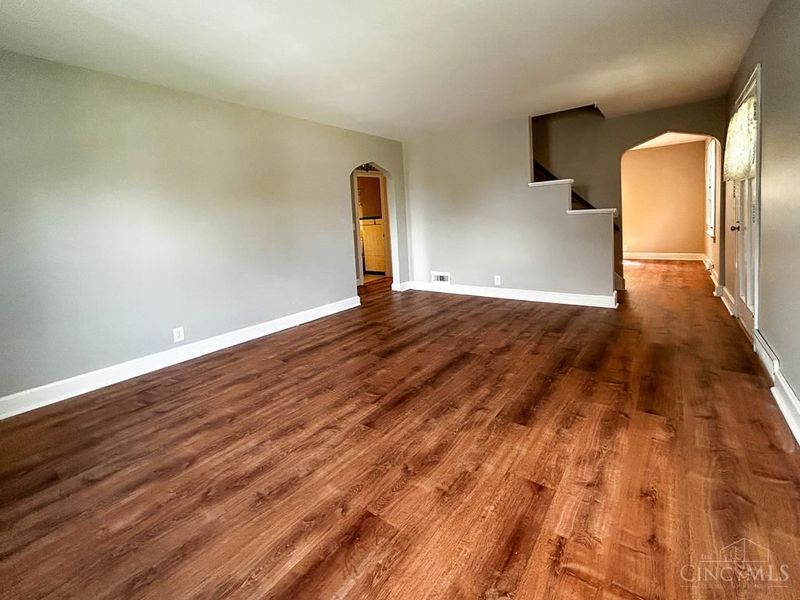 3289 Van Zandt Drive, Green Township, OH 45211 Photo 6