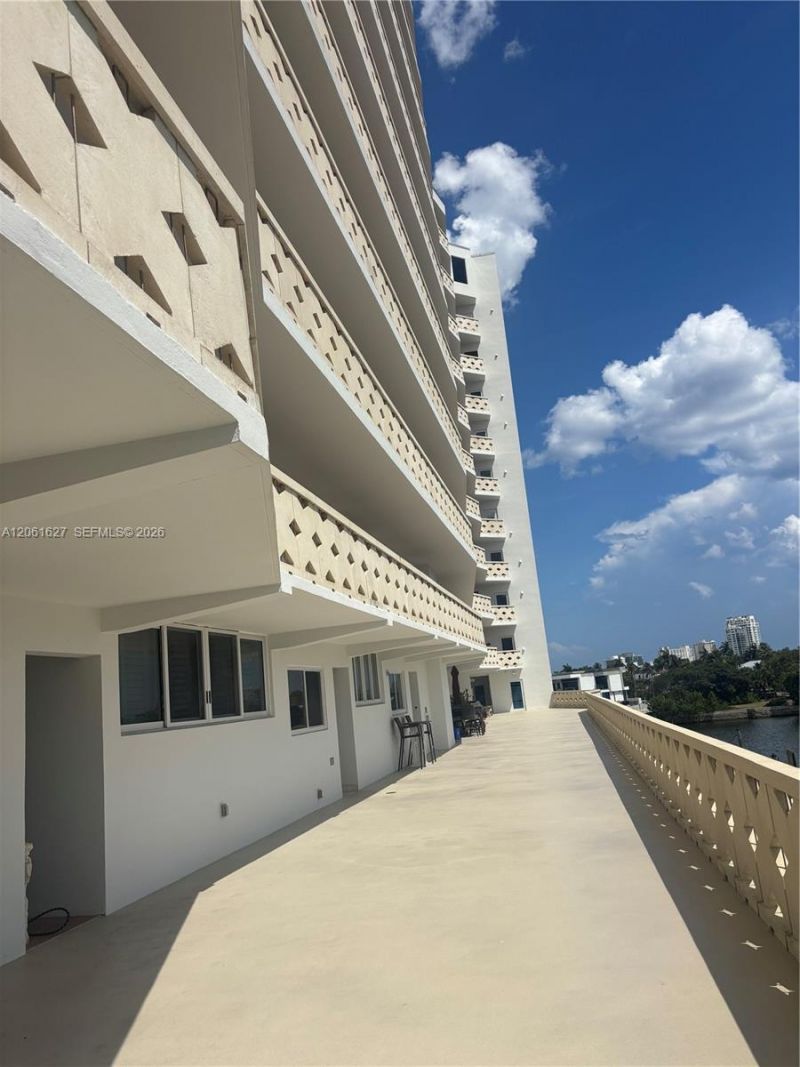 333 Sunset Dr, Unit 108, Fort Lauderdale, FL 33301 Photo