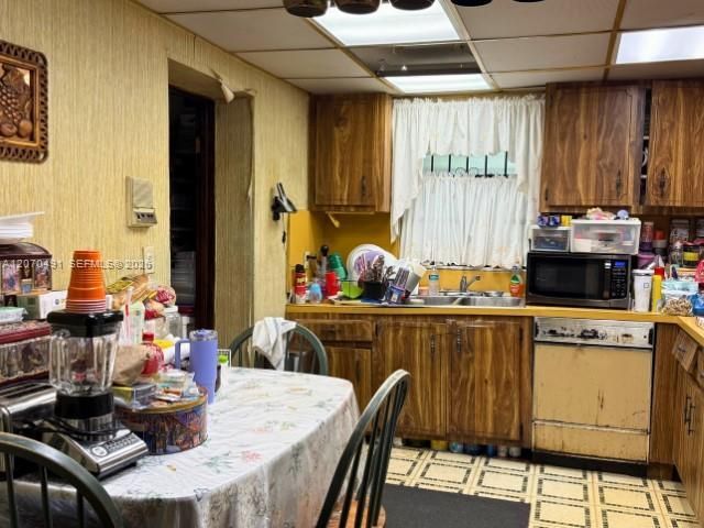 18600 NW 38th Ct, Miami Gardens, FL 33055 Photo
