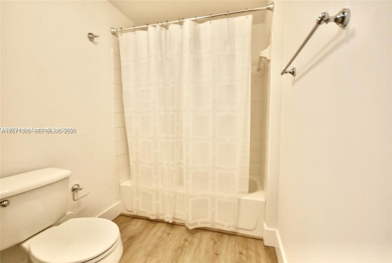 2474 Centergate Dr , Unit 103, Miramar, FL 33025 Photo