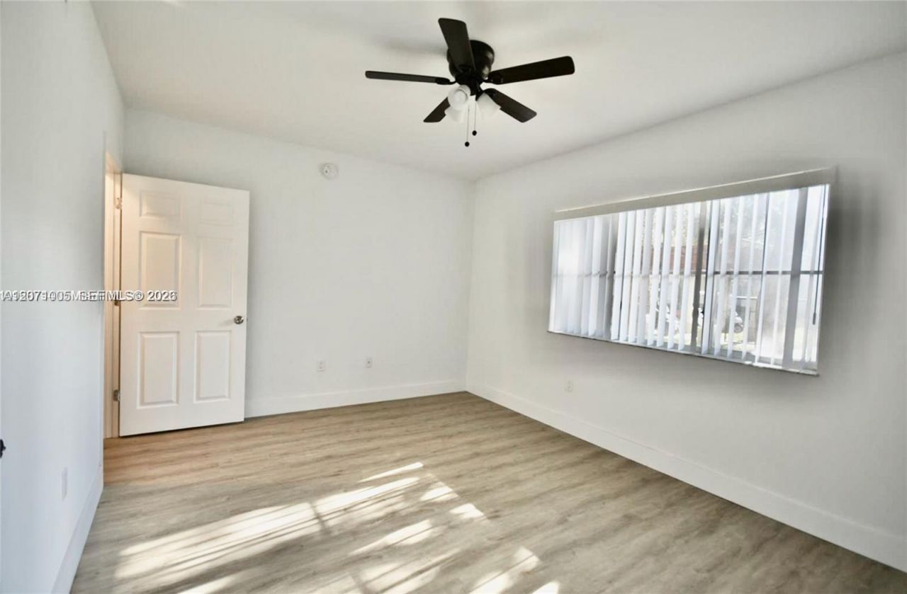 2474 Centergate Dr , Unit 103, Miramar, FL 33025 Photo