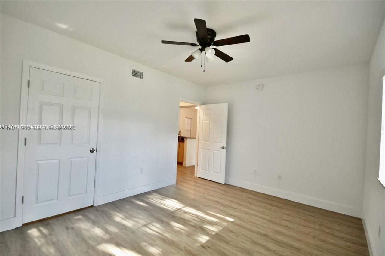 2474 Centergate Dr , Unit 103, Miramar, FL 33025 Photo