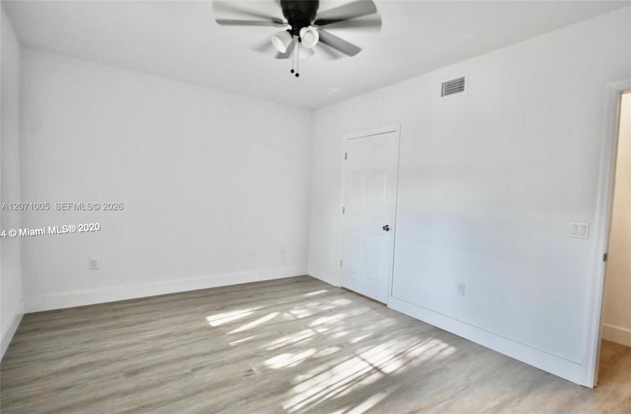 2474 Centergate Dr , Unit 103, Miramar, FL 33025 Photo