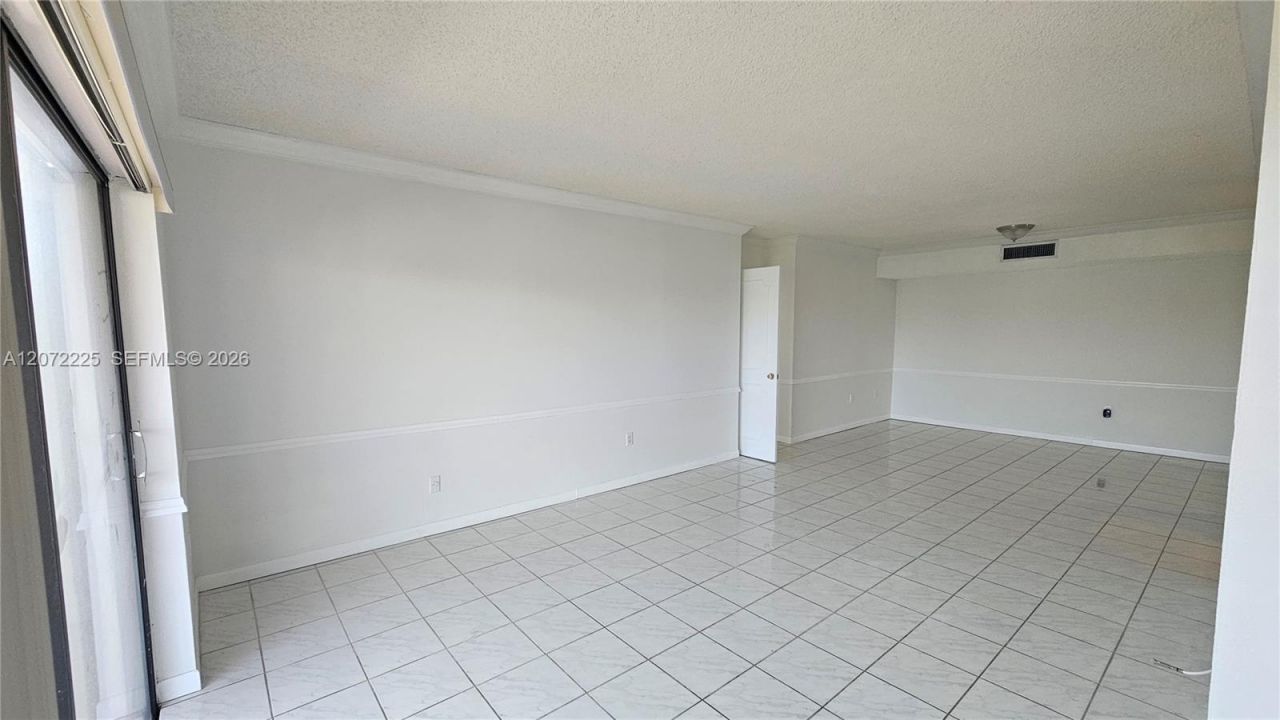 5800 SW 127th Ave , Unit 2420, Miami, FL 33183 Photo
