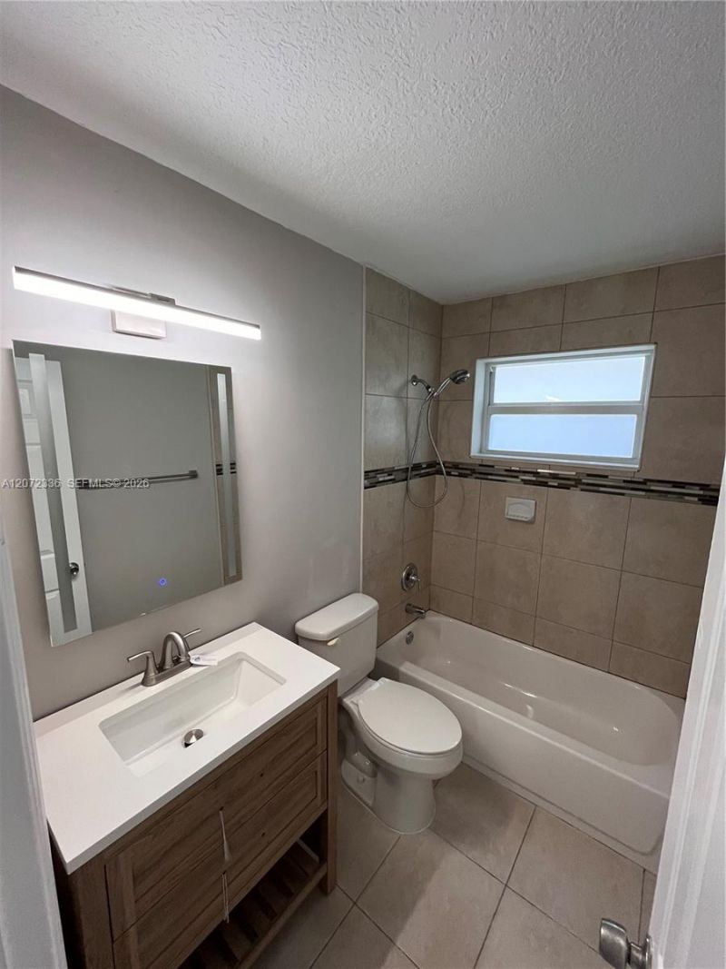 1015 W Las Olas Blvd , Unit 1, Fort Lauderdale, FL 33312 Photo